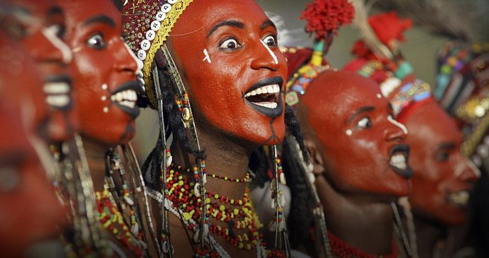ثقافات أفريقية: مهرجان جيريول وملوك جمال الرجال